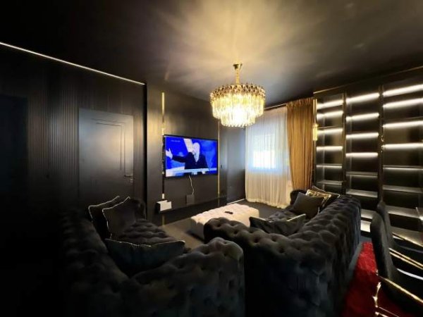 Tirane, shitet apartament 2+1+A+BLK 120 m² 235.000 Euro (Kopshti Zoologjik)