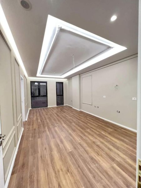 Tirane, shitet apartament 2+1+A+BLK 101 m² 144.000 Euro (Unaze e Re, prane Green City)