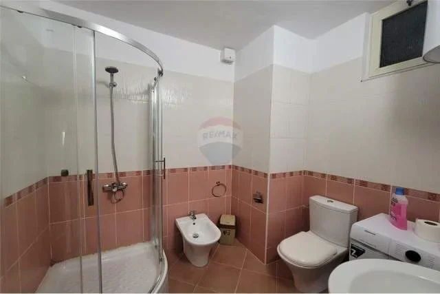 Tirane, jepet me qera apartament 2+1+A+BLK Kati 7, 129 m² 650 Euro (Don Bosko)