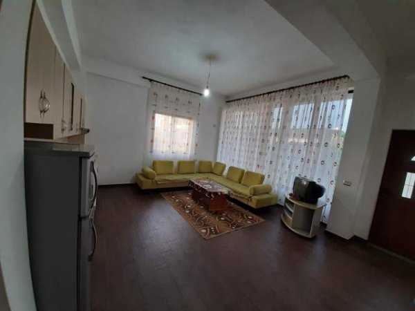 Tirane, jepet me qera apartament 1+1+BLK Kati 2, 31.000 Leke (Fuat Toptani)