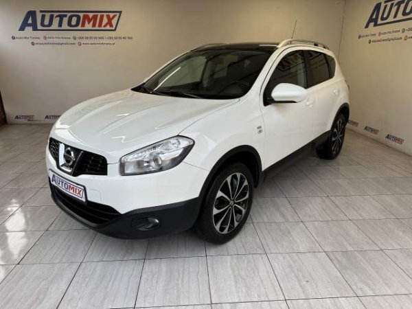 Tirane, shes xhip Nissan QASHQAI Viti 2012, 10.900 Euro