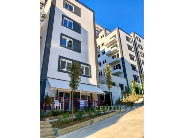 Tirane, jepet me qera apartament 2+1+BLK Kati 4, 90 m² 500 Euro (Liqeni i Thate)