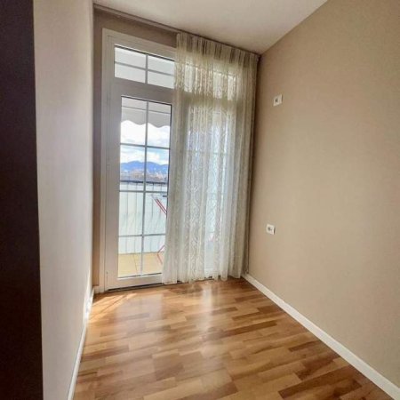 Tirane, shitet apartament 1+1+BLK Kati 5, 70 m² 165.000 Euro (Rruga Myslym Shyri)