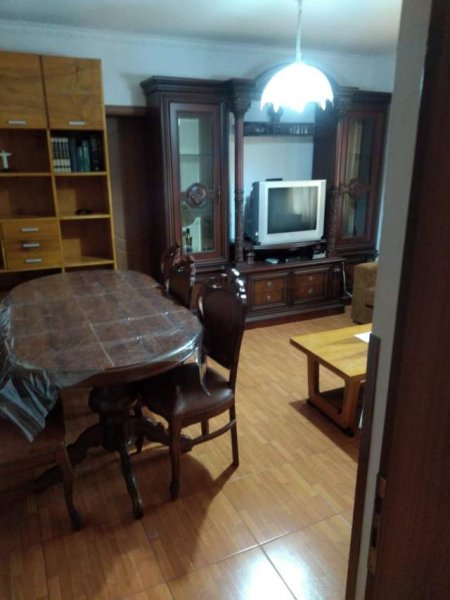 Tirane, jepet me qera apartament 2+1 Kati 4, 91 m² 550 Euro (SHKOLLA E BALETIT)