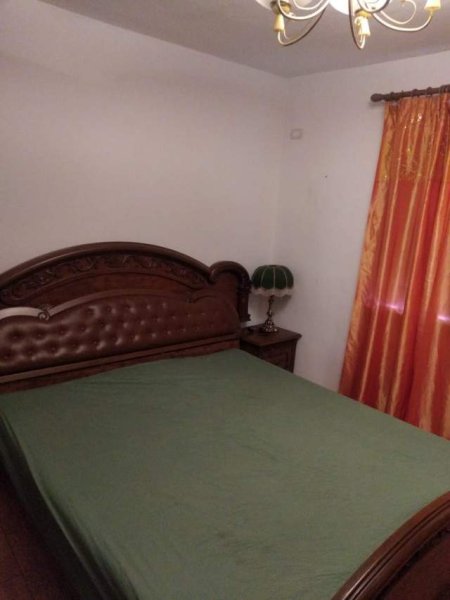 Tirane, jepet me qera apartament 2+1 Kati 4, 91 m² 550 Euro (SHKOLLA E BALETIT)