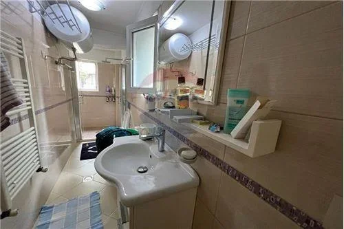 Tirane, jepet me qera apartament 3+1+BLK Kati 2, 80 m² 850 Euro (Te stadiumi dinamo)