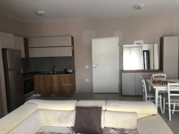 Tirane, shitet apartament 1+1+A+BLK Kati 4, 74 m² 170.000 Euro (Pazari i Ri)