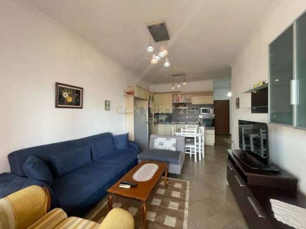 Tirane, jepet me qera apartament 2+1+BLK Kati 1, 102 m² 600 Euro (Don Bosko)