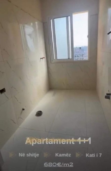 Tirane, shitet apartament 1+1 Kati 7, 70 m² 680 Euro/m2 ne Kamez