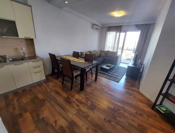 Tirane, Shitet Apartament 2+1+2wc+2BLK ne Don Bosko