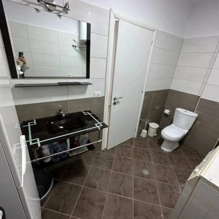 Durres, shitet apartament Kati 7, 80 m² 88.000 Euro (HOTEL ROYAL)