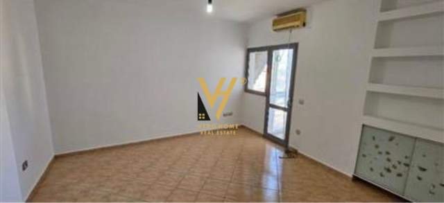 Tirane, jepet me qera apartament 2+1 Kati 6, 130 m² 800 Euro (ZOGU I ZI)