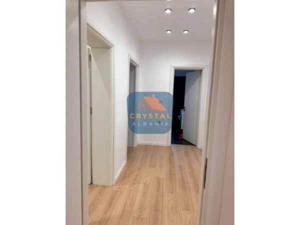 Tirane, shitet apartament 1+1+A Kati 5, 68 m² 120.000 Euro (Myslym Shyri)