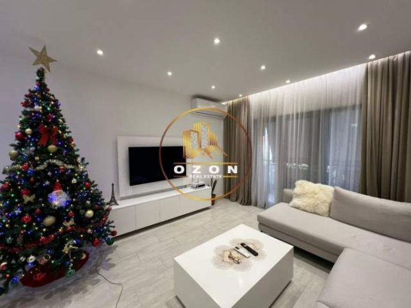 Tirane, shitet apartament 2+1 Kati 1, 113 m² 190.000 Euro (Unaza E Re)