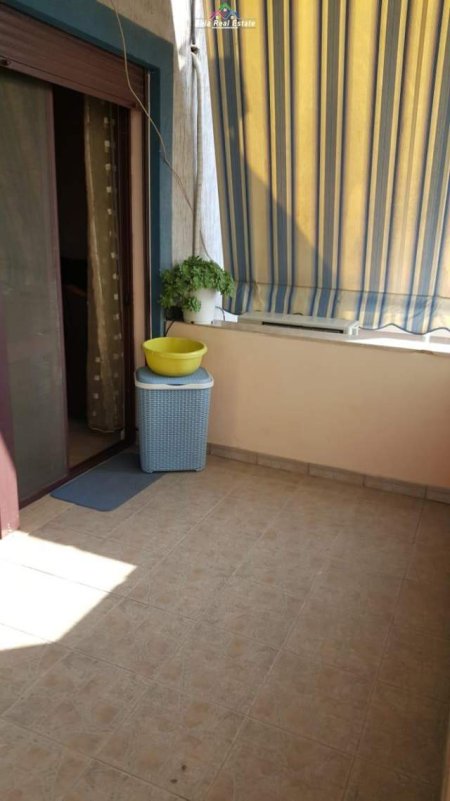 Tirane, jepet me qera apartament 1+1+BLK Kati 8, 70 m² 500 Euro (blloku)