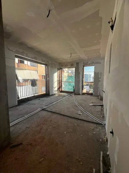 Tirane, shitet apartament 2+1+A+BLK Kati 4, 122 m² 175.000 Euro (ISH TREGU ELEKRIK AFER RRUGES SE ELBASANIT)