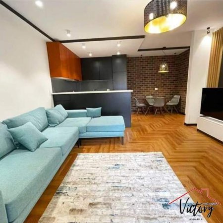 Tirane, jepet me qera apartament 2+1 Kati 5, 105 m² 1.000 Euro (Kompleksi Panorama)