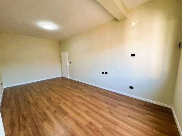 Tirane, shitet apartament 2+1+A+BLK 80 m² 160.000 Euro (Myslym Shyri)