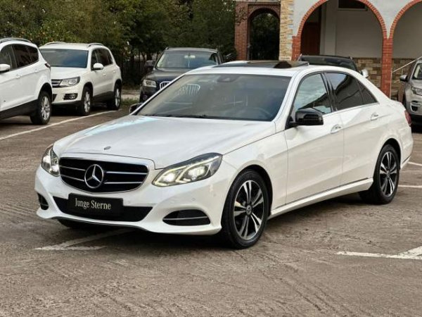 Tirane, shes makine Mercedes-Benz E 220 CDI BLUETEC AVANTGARDE DESIGNO Viti 2014, 15.900