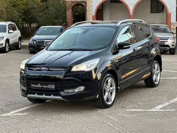 Tirane, shes xhip Ford KUGA 2.0 TDCI INDIVIDUAL ST-lin TITANIUM Viti 2014, 13.490 Euro