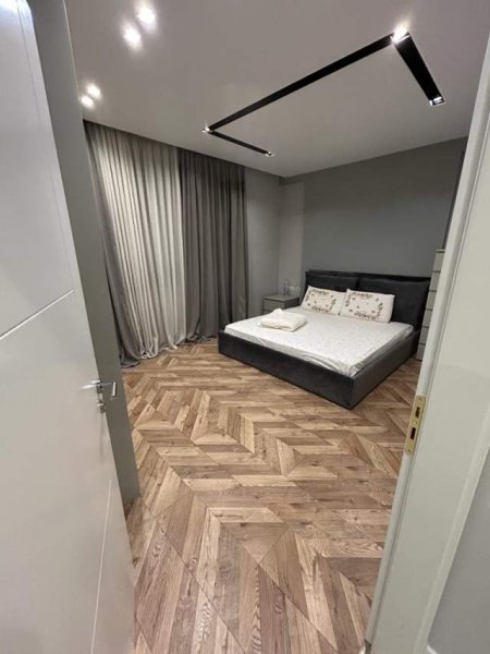 Tirane, shitet apartament 2+1 Kati 4, 94 m² 195.000 Euro