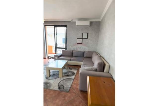 Tirane, shes apartament 2+1+BLK Kati 5, 125 m² 210.000 Euro (komuna parisit)