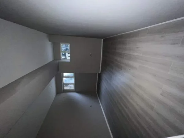 Tirane, shitet apartament 2+1 Kati 0, 105 m² 75.000 Euro (restorat fresku)