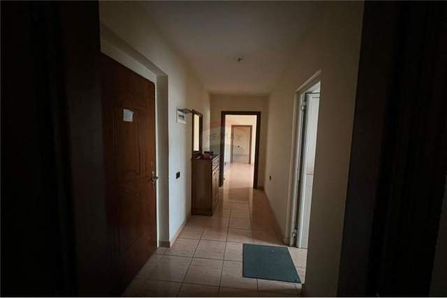 Tirane, shitet apartament 2+1 Kati 5, 75 m² 108.000 Euro (21 dhjetori)