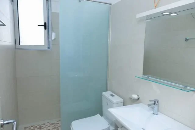 Vlore, jepet me qera apartament 1+1 Kati 3, 320 Euro (Bulevardi Ismail Qemali)