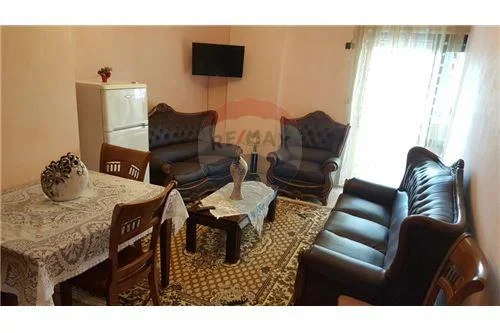 Tirane, jepet me qera apartament 1+1 Kati 9, 65 m² 500 Euro (Lidhja e Prizrenit-Bllok)