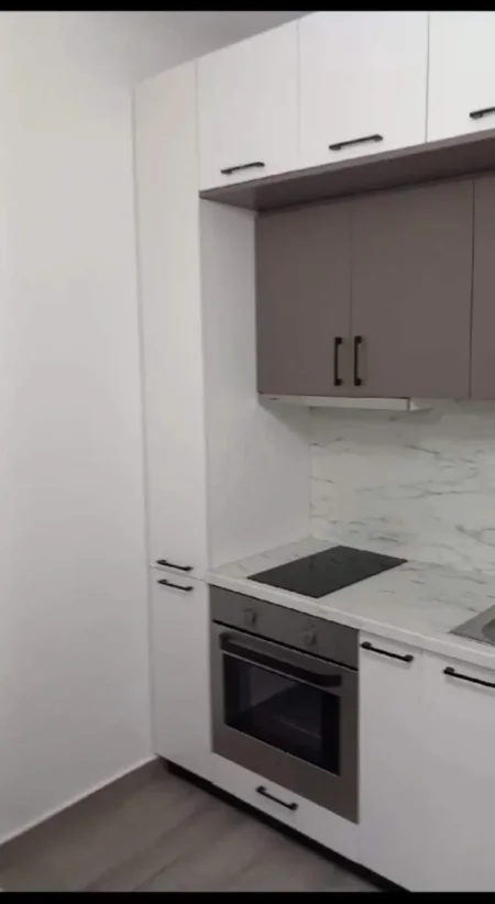 Tirane, jepet me qera apartament 1+1 Kati 2, 60 m² 450 Euro (myslym shyri)