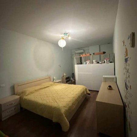 Tirane, shitet apartament 2+1+BLK Kati 4, 118 m² 145.000 Euro (Bulevardi 3 Deshmoret)