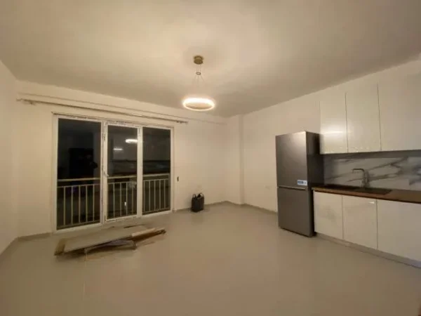 Tirane, jepet me qera apartament 2+1+BLK Kati 4, 92 m² 600 Euro (Rruga e Barikdave)