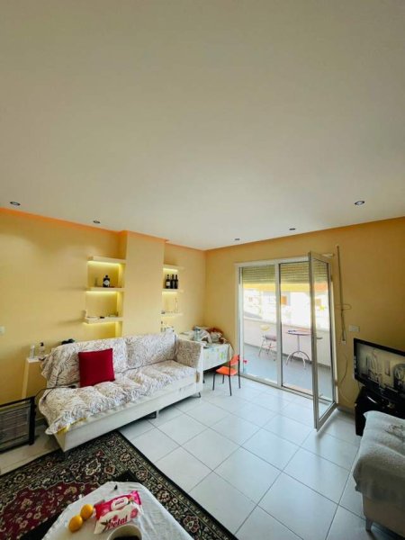 Tirane, shitet apartament 2+1+BLK Kati 4, 150 m² 160.000 Euro/m2 (Rruga Artan Lenja)