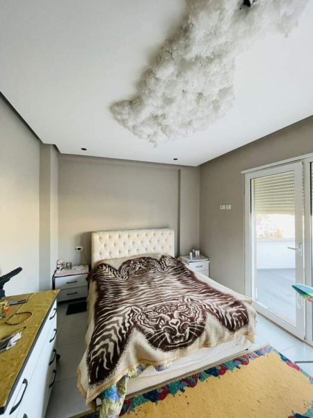 Tirane, shitet apartament 2+1+BLK Kati 4, 150 m² 160.000 Euro/m2 (Rruga Artan Lenja)