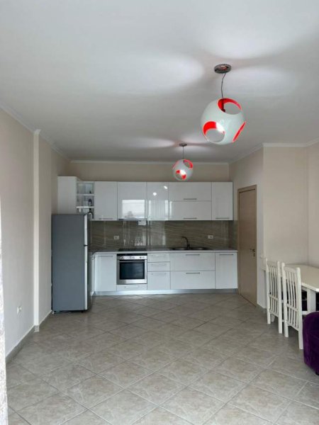 Tirane, shitet apartament 2+1+BLK Kati 5, 154 m² 125.000 Euro (fresk)