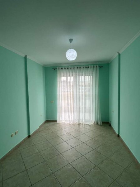 Tirane, shitet apartament 2+1+BLK Kati 5, 154 m² 125.000 Euro (fresk)
