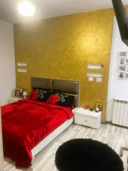 Tirane, ofert 2+1+A+BLK 120 m² 550 Euro (Yzberisht prane Eco Market)