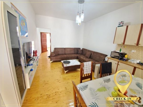 Tirane, shitet Vile 3 Katshe 191 m² 240.000 Euro (Kodra e Priftit)