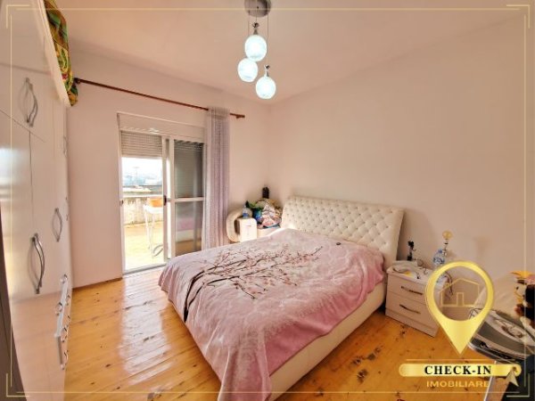 Tirane, shitet Vile 3 Katshe 191 m² 240.000 Euro (Kodra e Priftit)