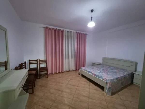 Tirane, jepet me qera apartament 1+1+BLK Kati 3, 81 m² 380 Euro (Teodor keko)