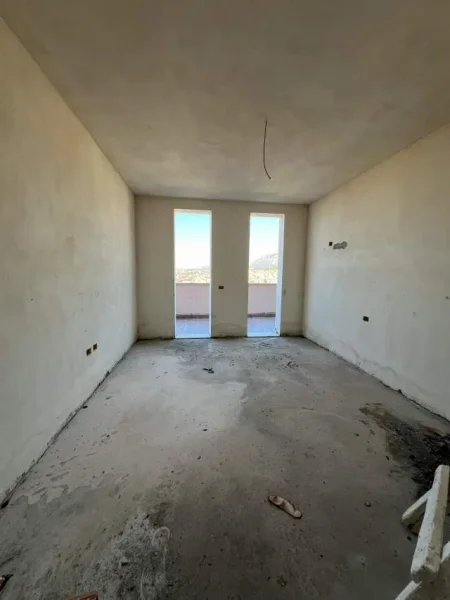 Tirane, shitet apartament Kati 8, 118 m² 141.708 Euro  Shkolla Bashkuar