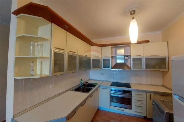 Vlore, shes apartament 1+1+BLK Kati 5, 82 m² 110.000 Euro (Skele)