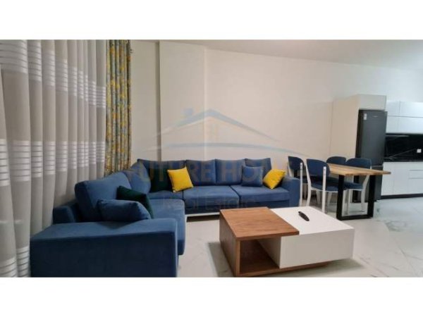 Tirane, shes apartament 1+1+BLK Kati 7, 77 m² 175.000 Euro (Rruga e Kavajes)