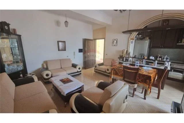 ofert Penthouse 2+1 160 m² 176.000 Euro (Rruga Murat Terbaci)