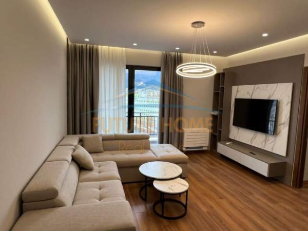 Tirane, jepet me qera apartament 2+1+A+BLK Kati 9, 97 m² 800 Euro (Farmacia 10)