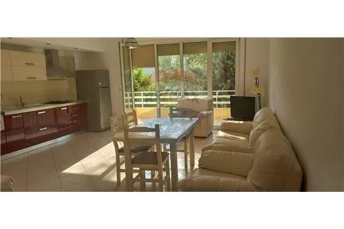 Tirane, jepet me qera apartament 2+1+BLK Kati 2, 110 m² 550 Euro (Rruga Eduard Mano)