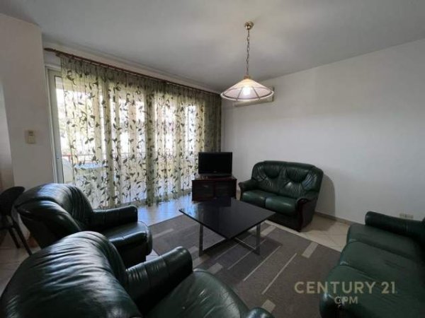 Tirane, shitet apartament 3+1+BLK Kati 3, 130 m² 180.000 Euro (rruga e elbasanit)