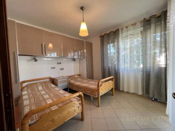 Tirane, shitet apartament 3+1+BLK Kati 3, 130 m² 180.000 Euro (rruga e elbasanit)