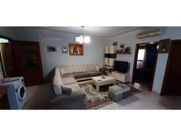 Tirane, shitet apartament 2+1+BLK Kati 7, 96 m² 80.000 Euro (laprake)